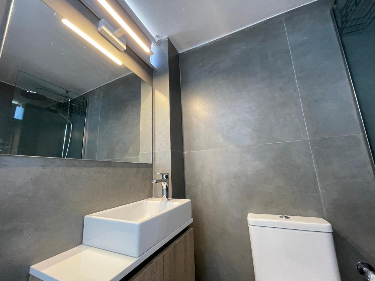 Modern Rooftop Apartment 罗希姆诺 外观 照片